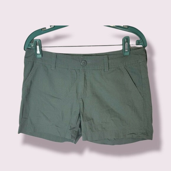 COLUMBIA Cargo Shorts Cotton‎ Hiking Camping Size 6 Green - Picture 1 of 12